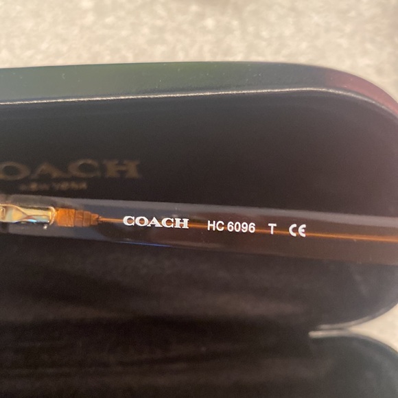 Coach dark brown eye glasses - Picture 3 of 3